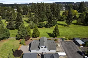 327 36th St, Washougal, WA 98671 - Photo 1