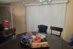 880 W Quince Ave, Hermiston, OR 97838 - Photo 3