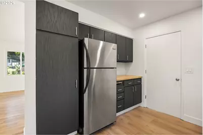 6472 SW 46th Pl, Portland, OR 97221 - Photo 13