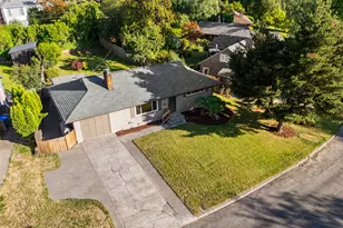 6472 SW 46th Pl, Portland, OR 97221 - Photo 27