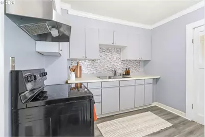 804 E 13th St, The Dalles, OR 97058 - Photo 19