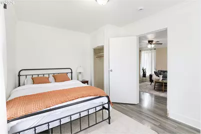 804 E 13th St, The Dalles, OR 97058 - Photo 7