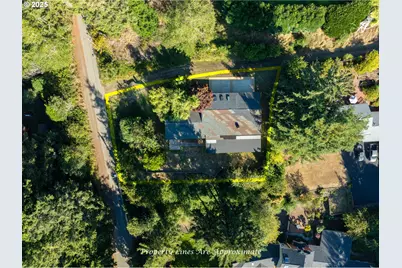 93924 Kirkendall Ln, North Bend, OR 97459 - Photo 7