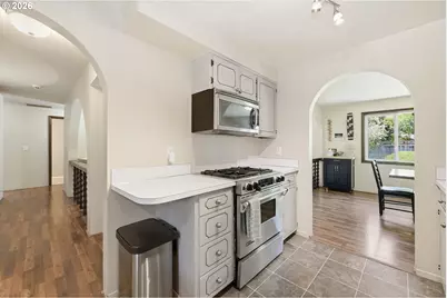 1665 Adkins St, Eugene, OR 97401 - Photo 15