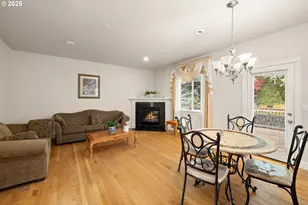 15325 SE Knapp, Portland, OR 97236 - Photo 7