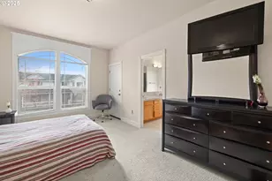 15325 SE Knapp, Portland, OR 97236 - Photo 11