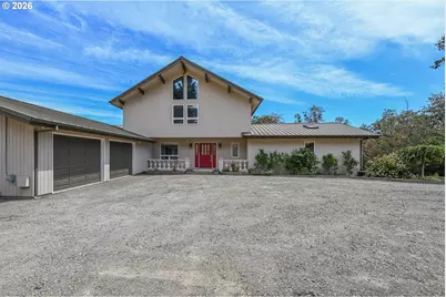 12839 N Bank Rd, Roseburg, OR 97470 - Photo 5