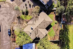 201 NE 126th Ave, Portland, OR 97230 - Photo 27