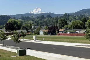3715 Jones Dr, Hood River, OR 97031 - Photo 15