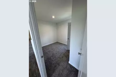 3715 Jones Dr, Hood River, OR 97031 - Photo 11
