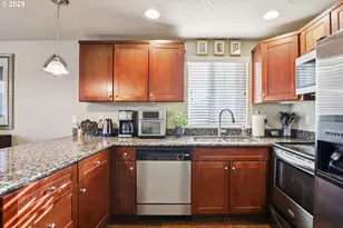 1615 Harlandale Ave, Salem, OR 97306 - Photo 7