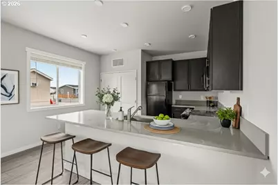 93 Northridge Ter #2, Medford, OR 97501 - Photo 5