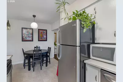 2112 NE 81st Ave, Portland, OR 97213 - Photo 13