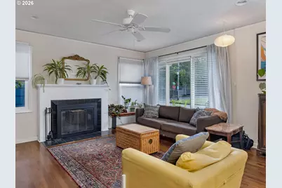2112 NE 81st Ave, Portland, OR 97213 - Photo 5