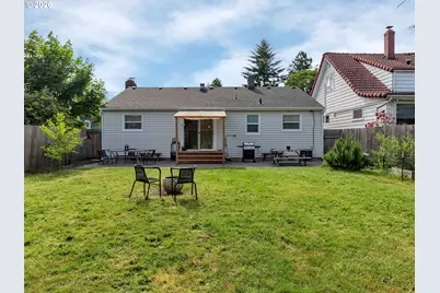 2112 NE 81st Ave, Portland, OR 97213 - Photo 29