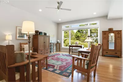 38 Fawn View Ln, Florence, OR 97439 - Photo 11