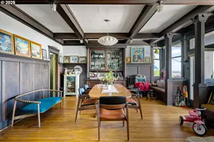 2324 SW Cactus Dr, Portland, OR 97205 - Photo 9