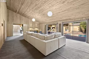 1993 Fircrest Dr, Eugene, OR 97403 - Photo 31