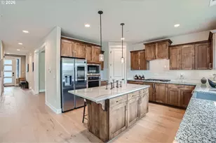 8935 N Juniper Circle, Camas, WA 98607 - Photo 7