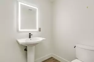 2035 NW St Andrews Dr, McMinnville, OR 97128 - Photo 17
