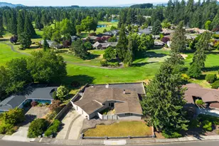 2035 NW St Andrews Dr, McMinnville, OR 97128 - Photo 41
