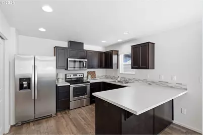 619 NE 137th Ave, Vancouver, WA 98684 - Photo 9
