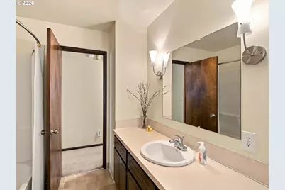 2595 SW Oakwood Ct, Beaverton, OR 97003 - Photo 23