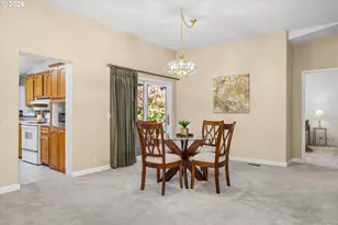 4055 Royal Ave, Eugene, OR 97402 - Photo 7