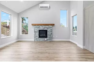 4302 NE 61st St, Vancouver, WA 98661 - Photo 5