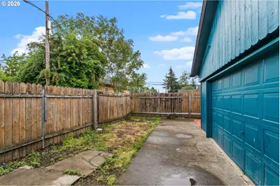 5918 SE 84th Ave, Portland, OR 97266 - Photo 31