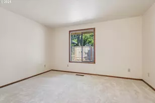 3441 SW Vermont St, Portland, OR 97219 - Photo 19