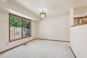 3441 SW Vermont St, Portland, OR 97219 - Photo 11