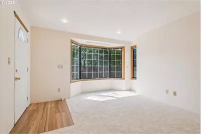 3441 SW Vermont St, Portland, OR 97219 - Photo 5