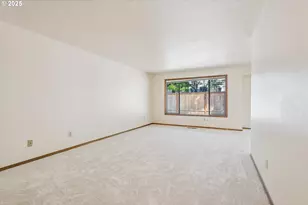 3441 SW Vermont St, Portland, OR 97219 - Photo 7