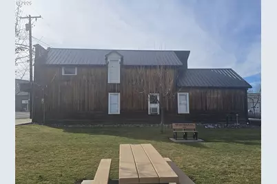 205 E 1st St, Wallowa, OR 97885 - Photo 5