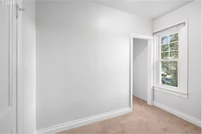 343 NE Jackson St, Hillsboro, OR 97124 - Photo 21