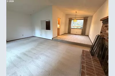 2318 NE Brookview Dr, Vancouver, WA 98686 - Photo 7