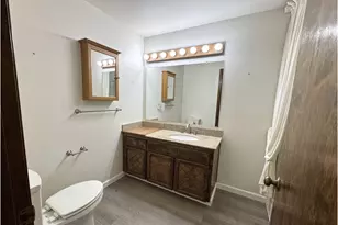 2318 NE Brookview Dr, Vancouver, WA 98686 - Photo 25