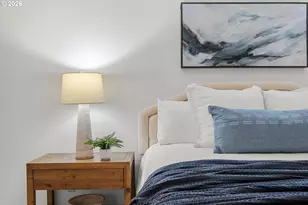 1721 Highland Dr, Lake Oswego, OR 97034 - Photo 17