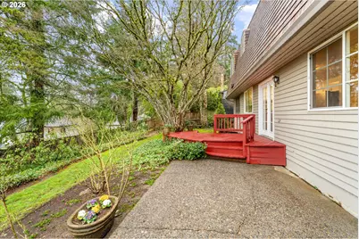1721 Highland Dr, Lake Oswego, OR 97034 - Photo 23