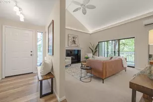 2094 Lake Isle Dr, Eugene, OR 97401 - Photo 5