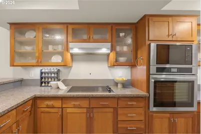 2094 Lake Isle Dr, Eugene, OR 97401 - Photo 17