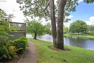 2094 Lake Isle Dr, Eugene, OR 97401 - Photo 35