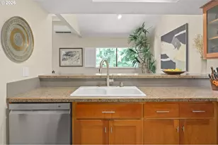 2094 Lake Isle Dr, Eugene, OR 97401 - Photo 17