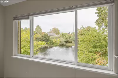 2094 Lake Isle Dr, Eugene, OR 97401 - Photo 35