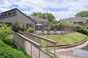2094 Lake Isle Dr, Eugene, OR 97401 - Photo 37