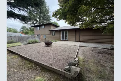 11530 SW Tigard Dr, Portland, OR 97223 - Photo 5