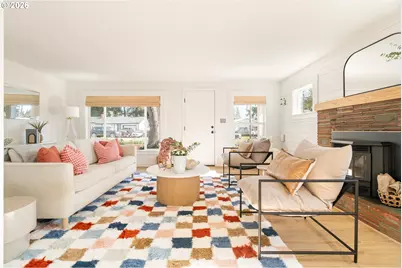 3911 SE 104th Ave, Portland, OR 97266 - Photo 5