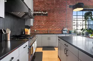1011 NW Glisan St, Portland, OR 97209 - Photo 11