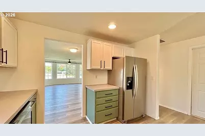 19504 SW Stacey St, Beaverton, OR 97003 - Photo 11